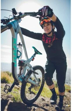 Lezyne Flow Cage SL Enhanced - Left -Bicycles & Spare Parts lezyne flow cage sl enhanced left 374864 16