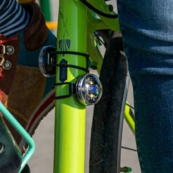 Planet Bike Button Blinky Safety Side Set -Bicycles & Spare Parts planet bike beamer 80 and blinky 3 combo set copy 378181 13